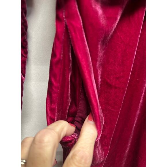 Maeve by Anthropologie Velvet Wrap Dress Red Size 6 Holiday - Picture 2 of 12
